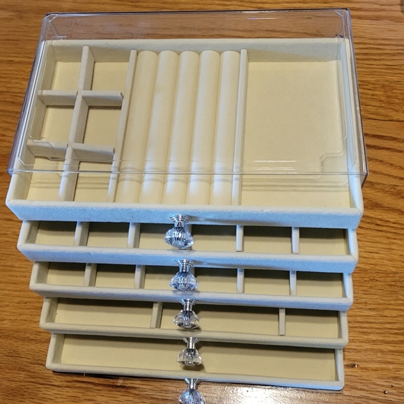Source Unknown Cream and Gray Jewelry Organizer with Clear Lid - Picture 1 of 6